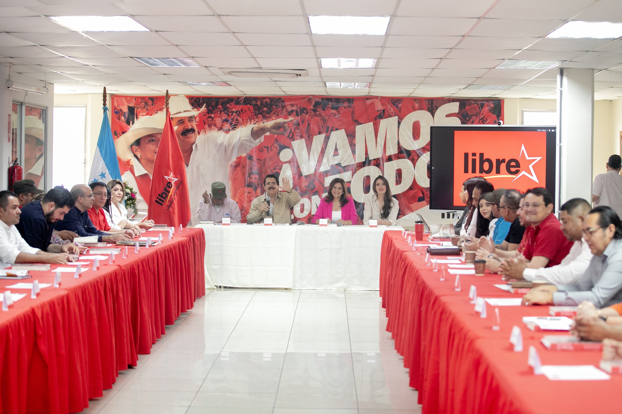 Debate en Honduras por supuestas tácticas de LIBRE en elecciones