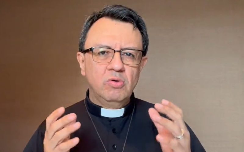 Disputa entre LIBRE y las iglesias por convocatoria a marcha nacional