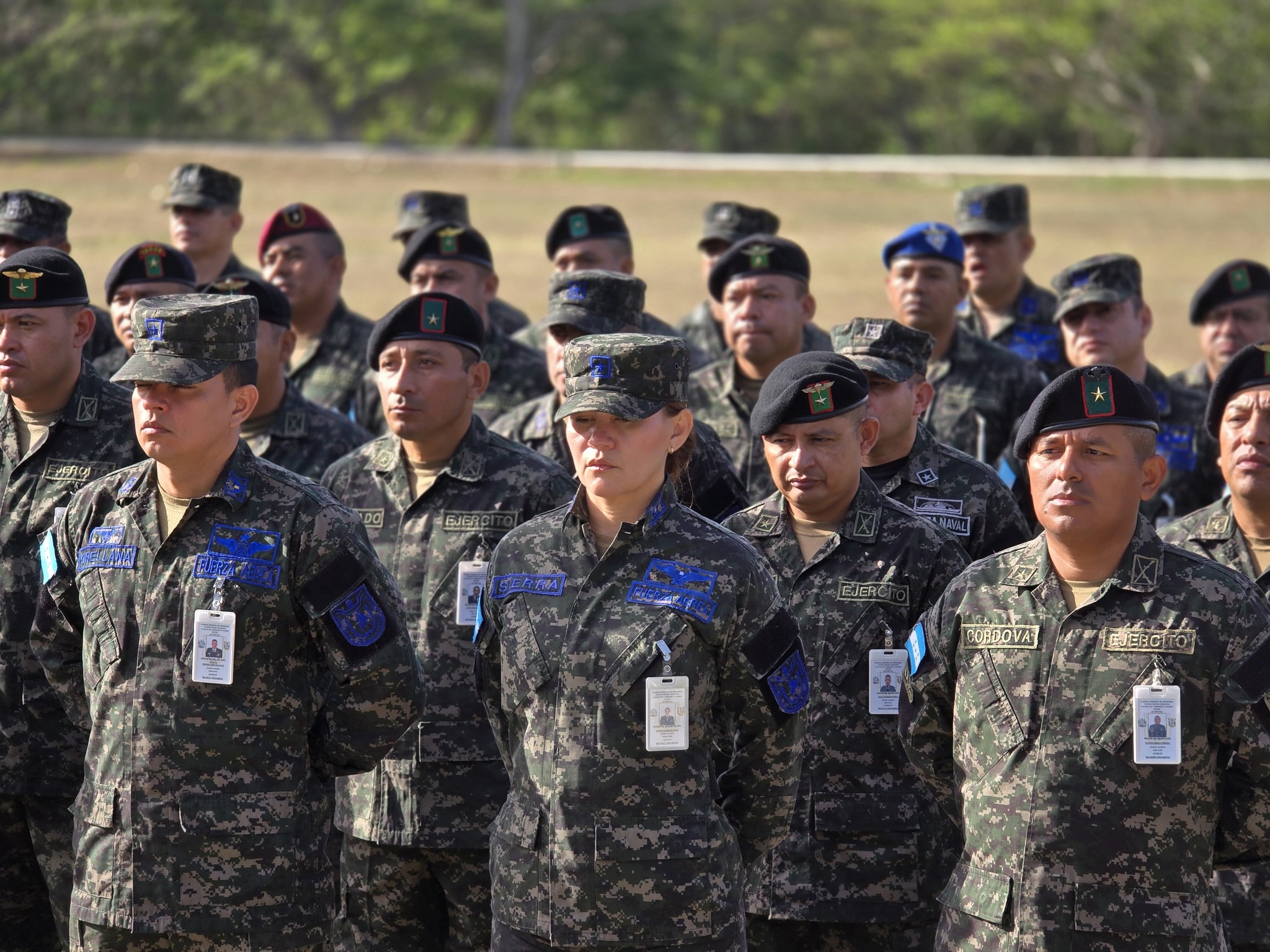 Fuerzas Armadas de Honduras marcan límites con LIBRE y mencionan presencia del narcotráfico Fuerzas Armadas de Honduras marcan límites con LIBRE y mencionan presencia del narcotráfico
