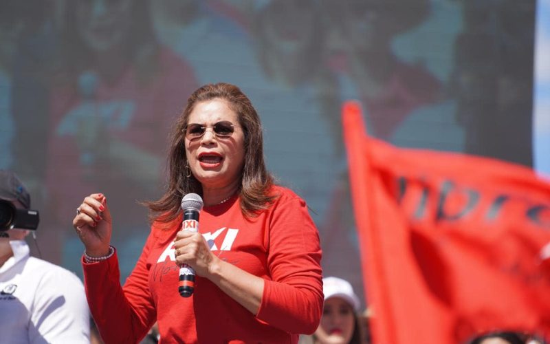 Rixi Moncada enfrenta descenso de popularidad a poco de las elecciones en Honduras