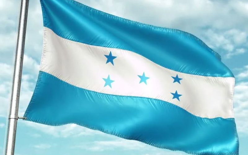 Honduras: EE. UU. refuerza su ojo electoral contra la manipulación